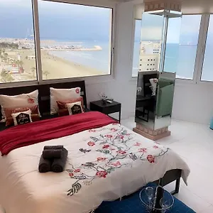  Δωμάτια σε οικογενειακή κατοικία Seaview Κύπρος