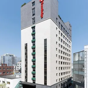 Travelodge Myeongdong Namsan מלון סיאול